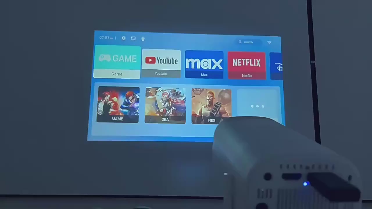 Game Projector 4K YDH-HCS350 Pro 2025 Android 11, 1000 Lumens, 150 Inch Display, BT5.0, Auto Zoom, 2G RAM Portable Projector